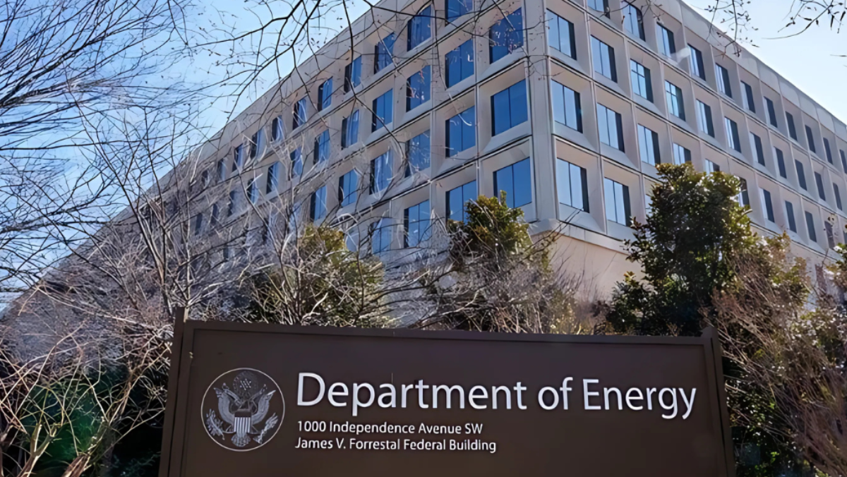 EVs to the Rescue: How Cars Could Power America’s Grid Future